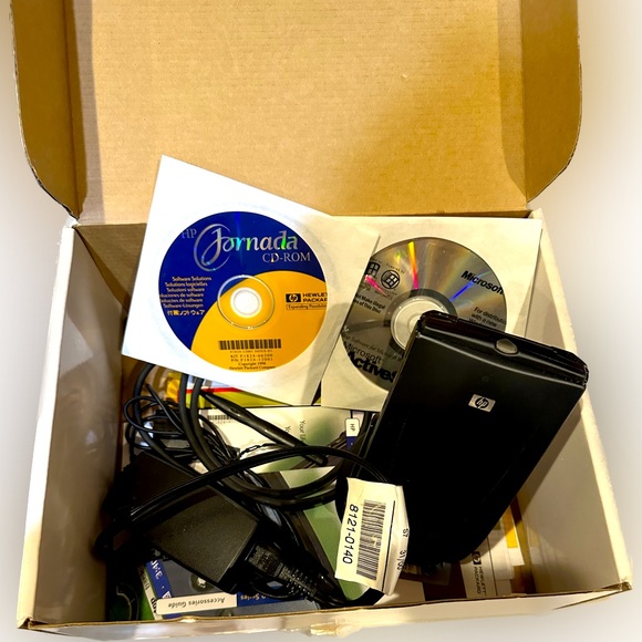 VTG HP JORNADA 548 COLOR POCKET PC BOX DOCKING STATION HANDHELD COMPUTER CHARGER - Picture 3 of 7